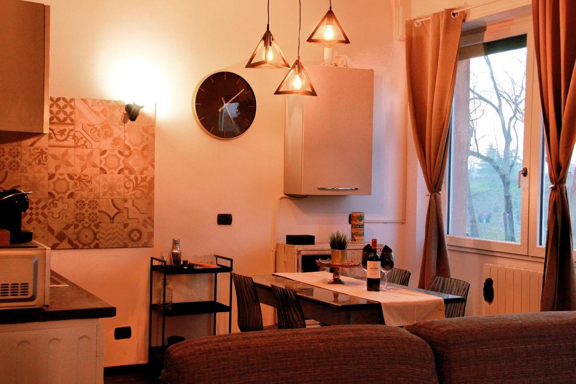 The Apartment Verona Luaran gambar